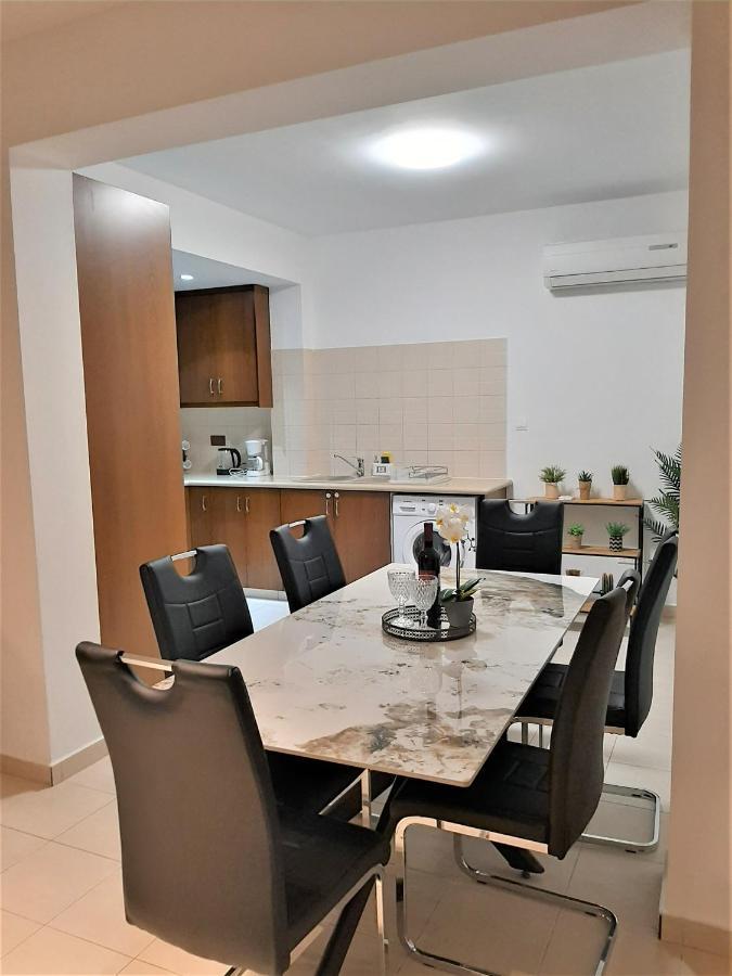 H&O Alina Sunset Apartment Paphos Kültér fotó
